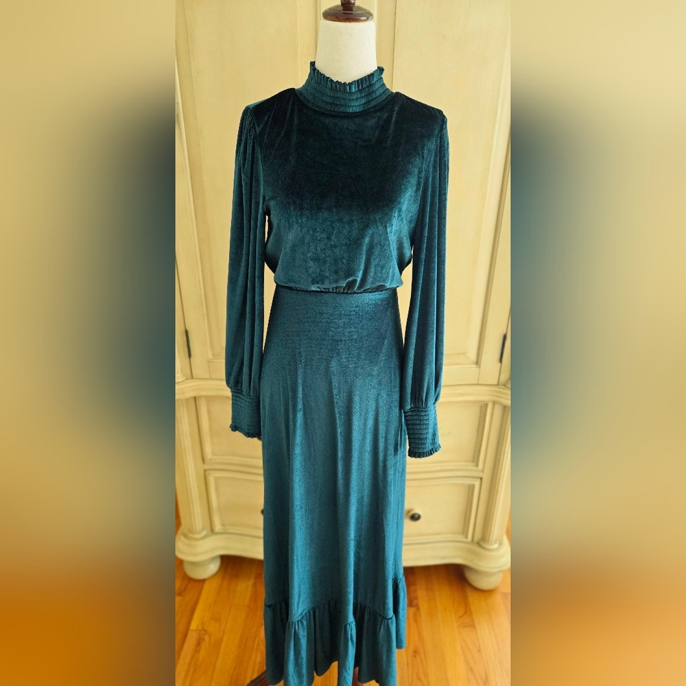 Baltic Born Emerald Velvet Long Sleeve Dress